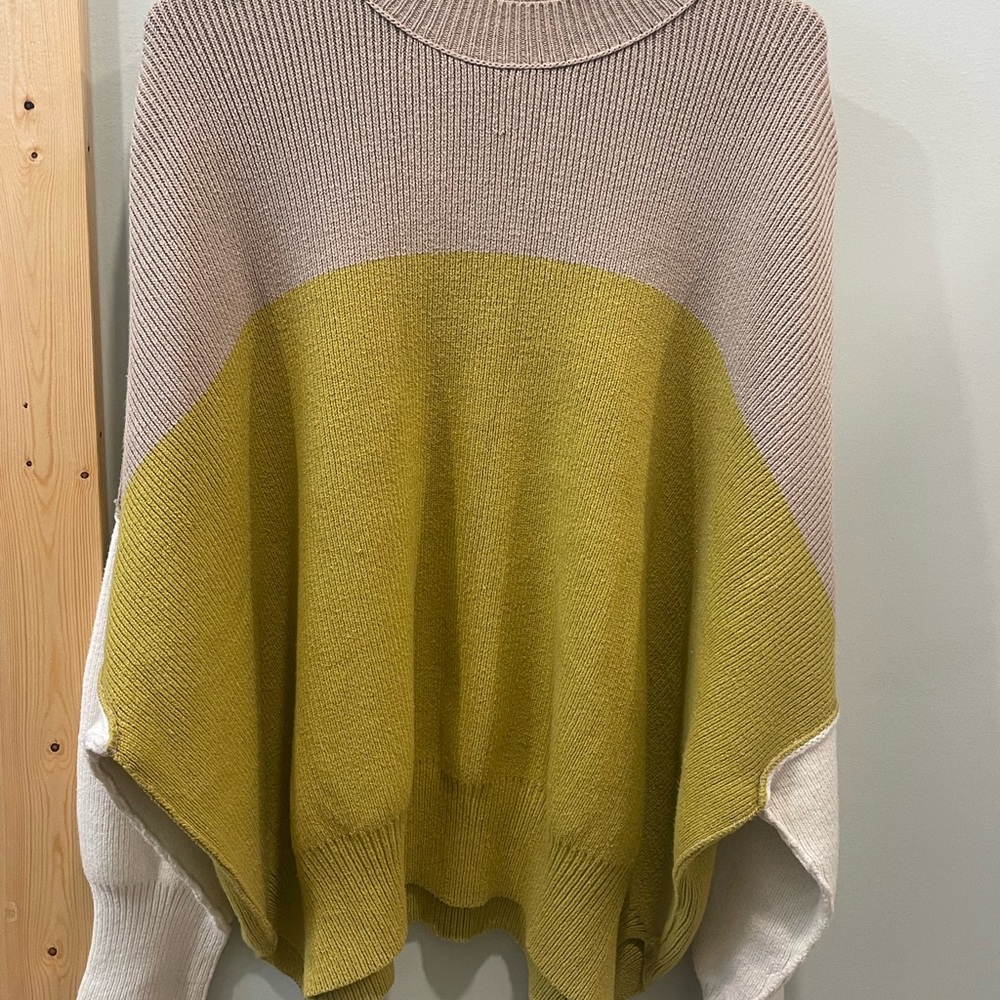 oversized/relaxed fit free people sweater
